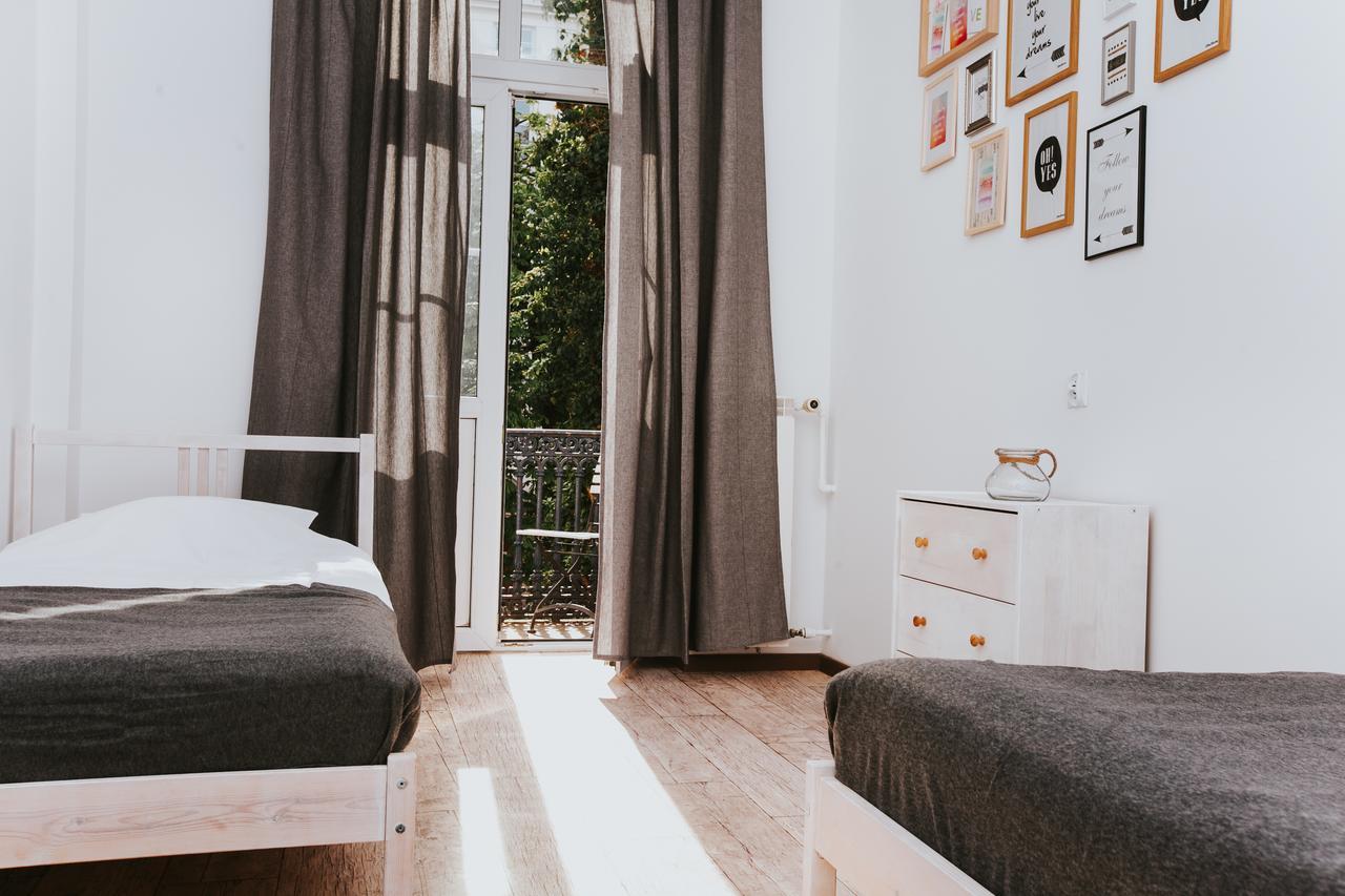 Erasmus Dorm 호텔 바르샤바 외부 사진