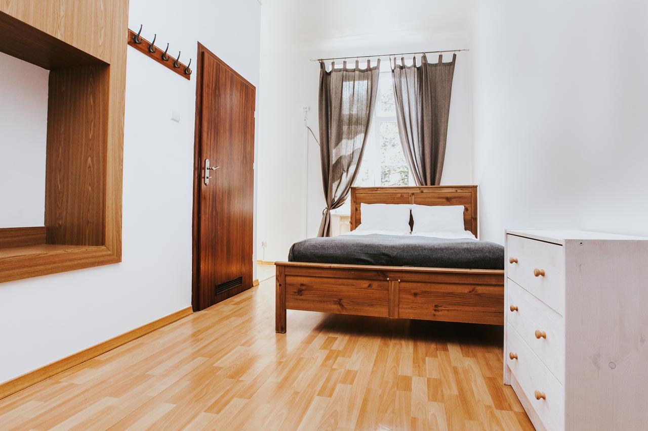 Erasmus Dorm 호텔 바르샤바 외부 사진
